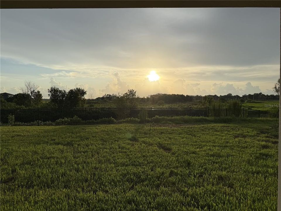 For Rent: $3,200 (4 beds, 3 baths, 2756 Square Feet)