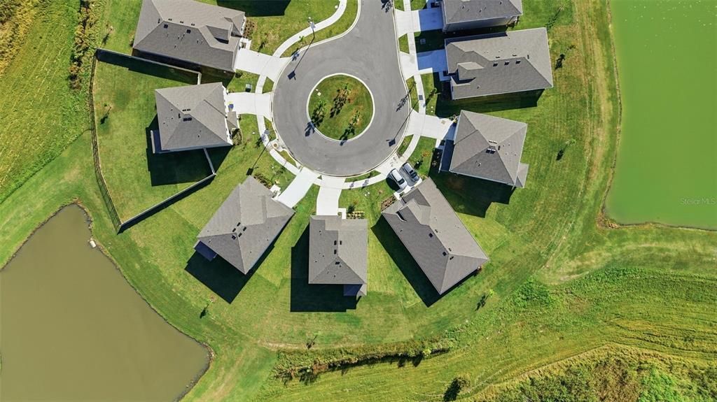 For Rent: $3,200 (4 beds, 3 baths, 2756 Square Feet)