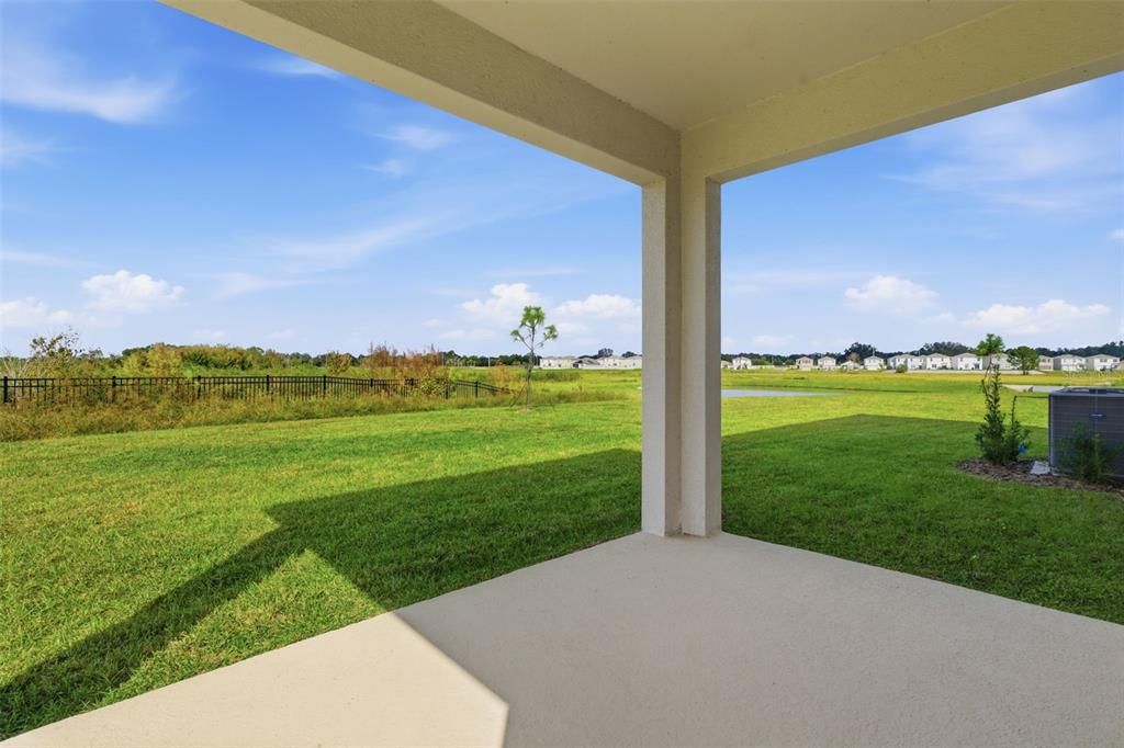 For Rent: $3,200 (4 beds, 3 baths, 2756 Square Feet)