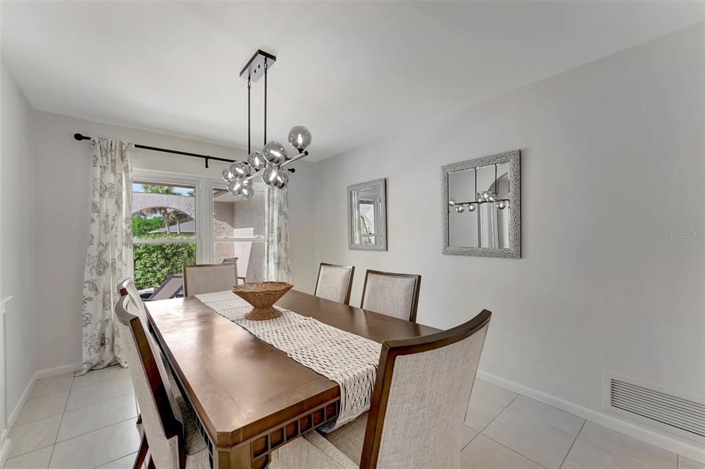 For Sale: $559,000 (3 beds, 2 baths, 2130 Square Feet)