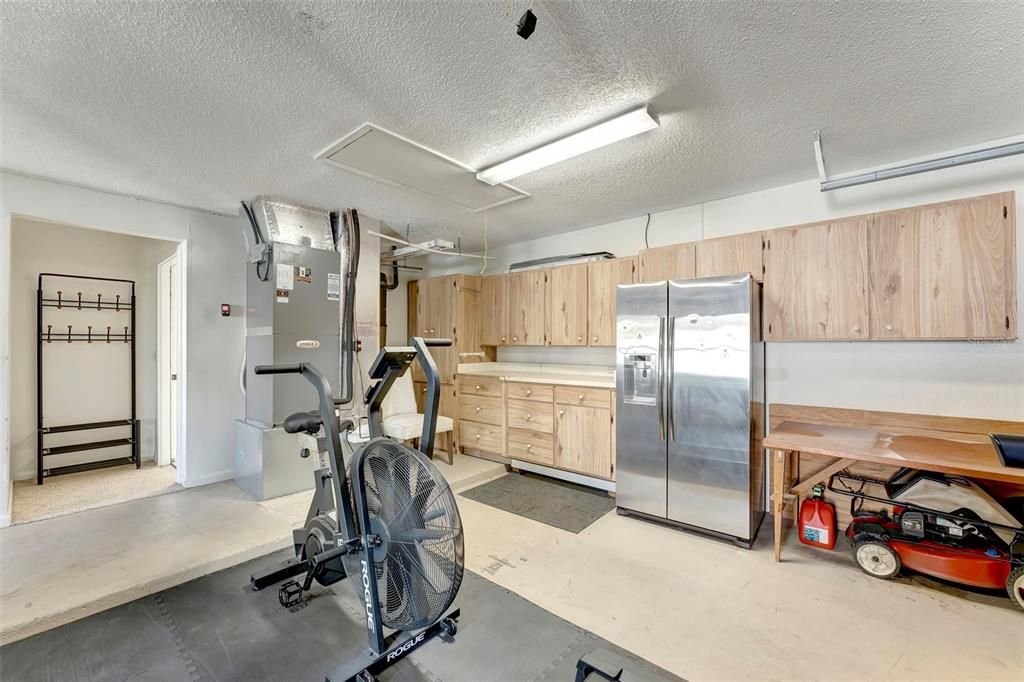 For Sale: $559,000 (3 beds, 2 baths, 2130 Square Feet)