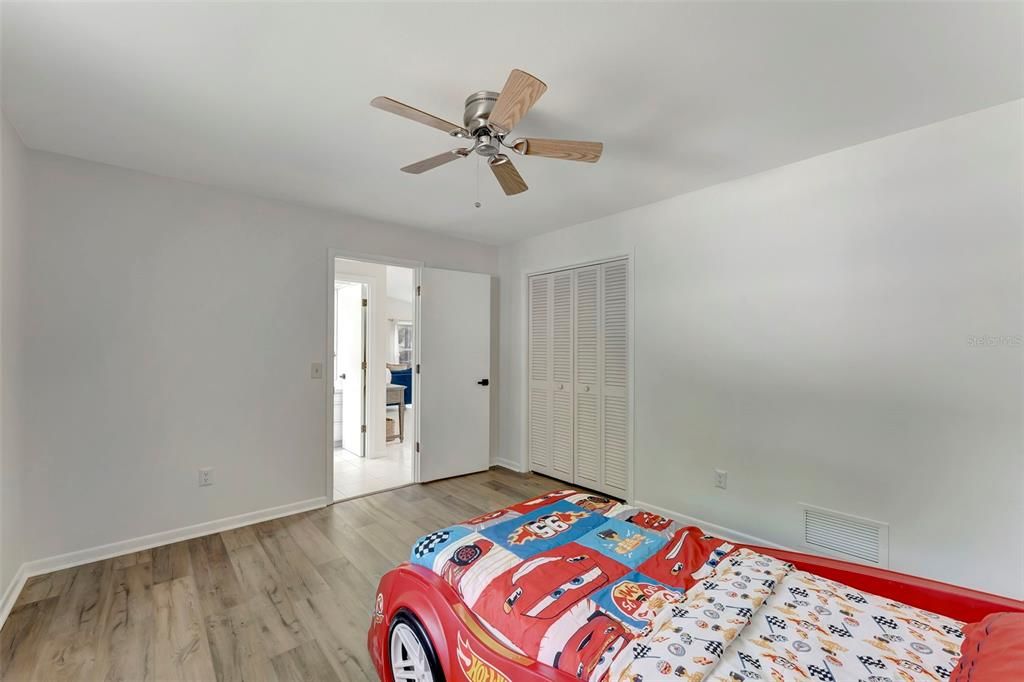 For Sale: $559,000 (3 beds, 2 baths, 2130 Square Feet)