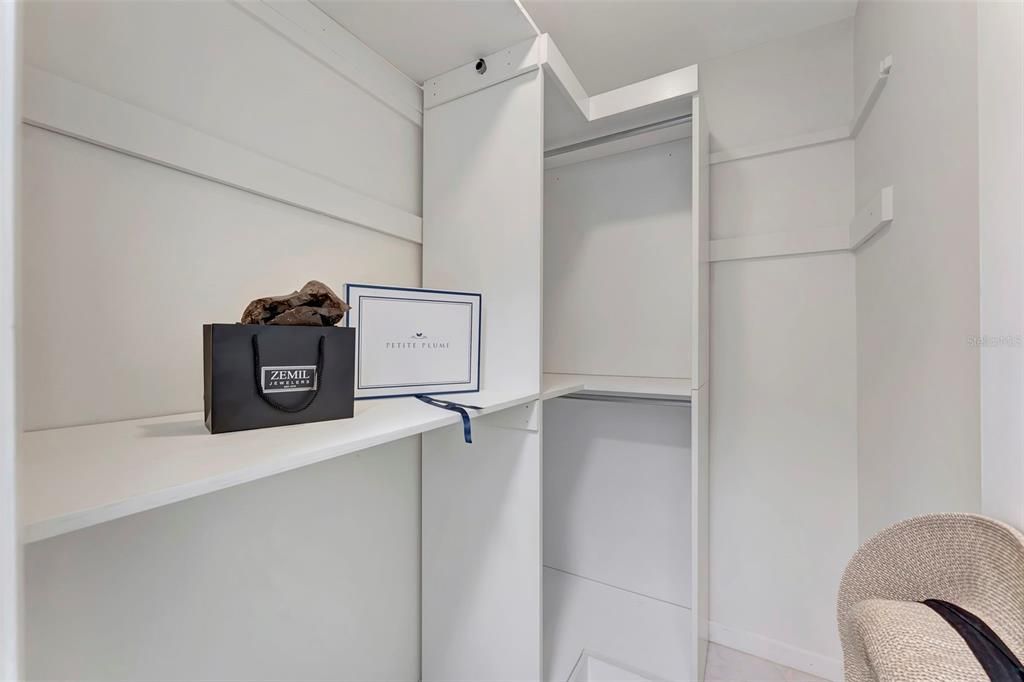 For Sale: $559,000 (3 beds, 2 baths, 2130 Square Feet)