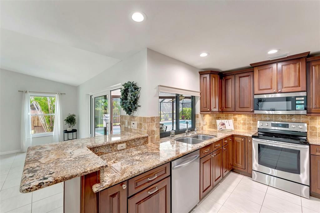 For Sale: $559,000 (3 beds, 2 baths, 2130 Square Feet)