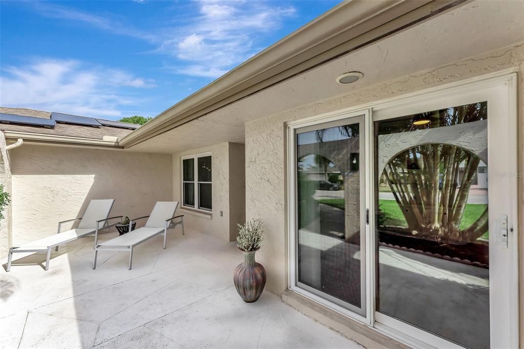 For Sale: $559,000 (3 beds, 2 baths, 2130 Square Feet)