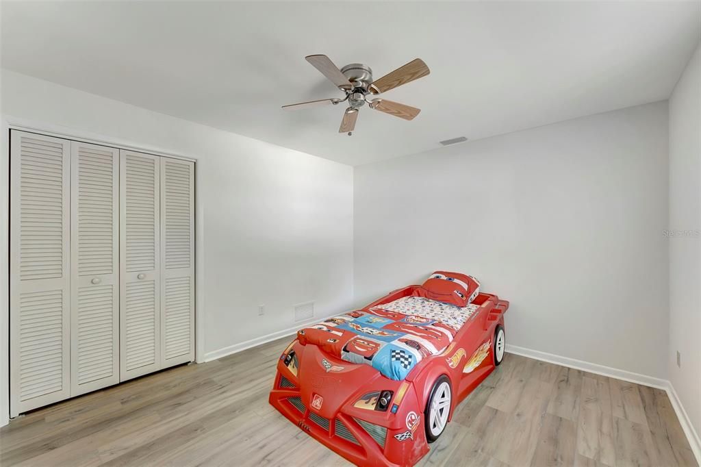 For Sale: $559,000 (3 beds, 2 baths, 2130 Square Feet)