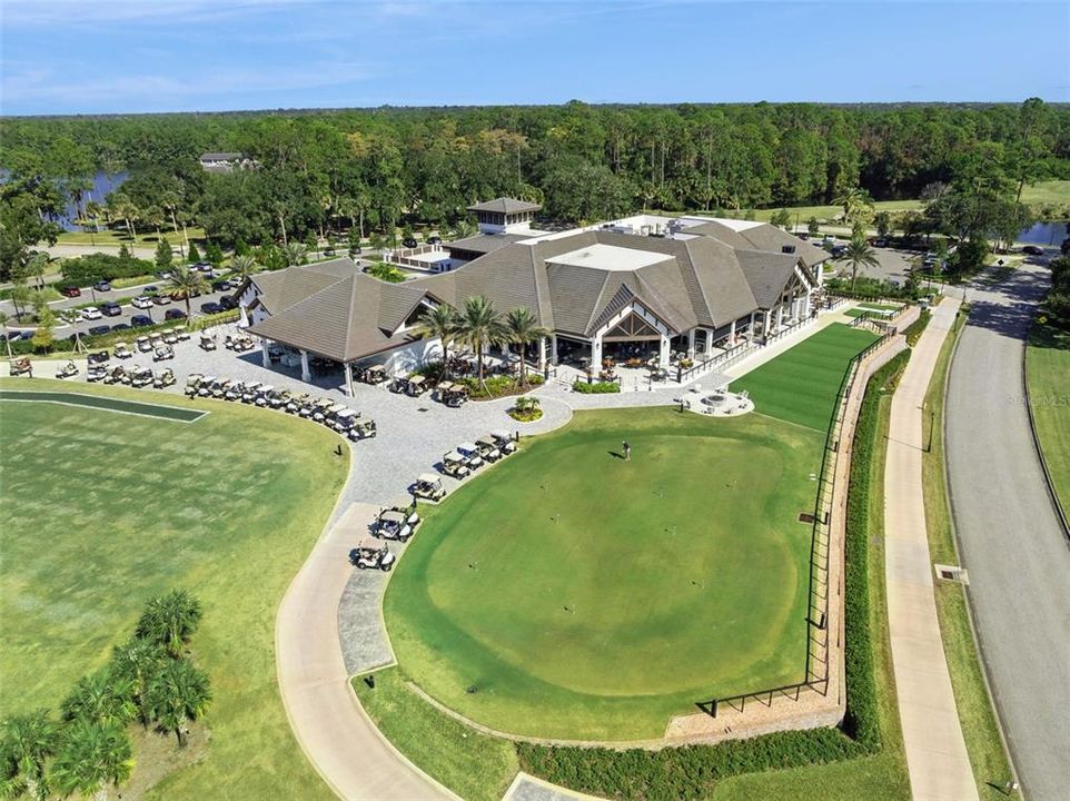 En Venta: $899,900 (4 camas, 3 baños, 2568 Pies cuadrados)