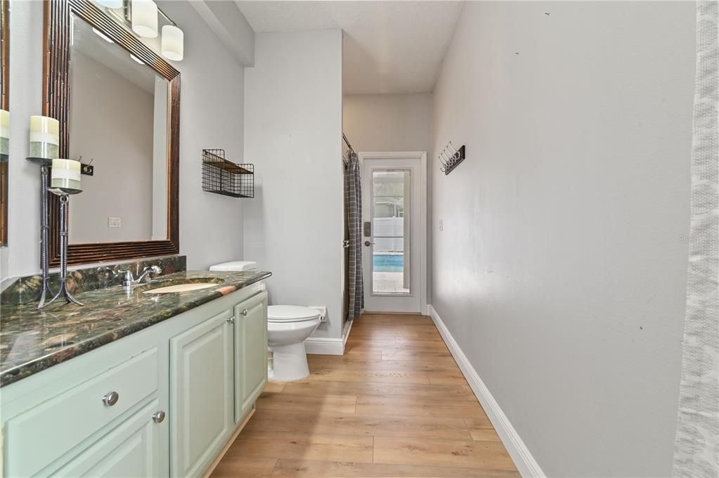 For Sale: $685,000 (5 beds, 3 baths, 3364 Square Feet)