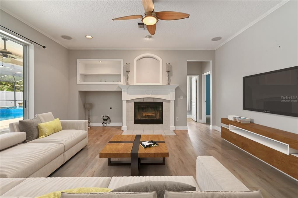 For Sale: $685,000 (5 beds, 3 baths, 3364 Square Feet)