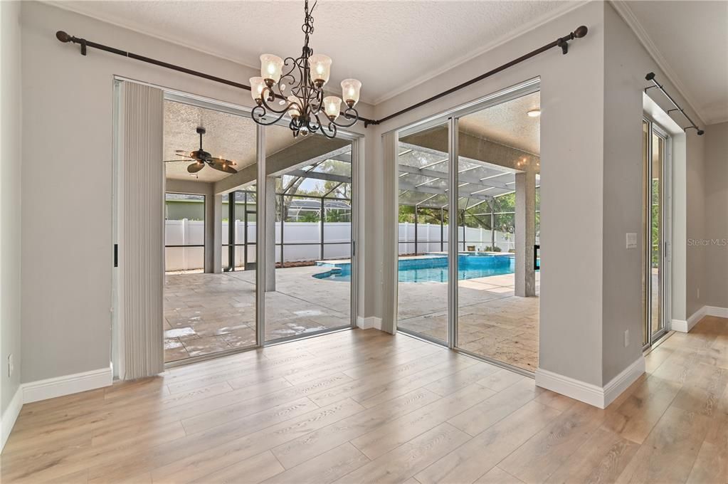 For Sale: $685,000 (5 beds, 3 baths, 3364 Square Feet)