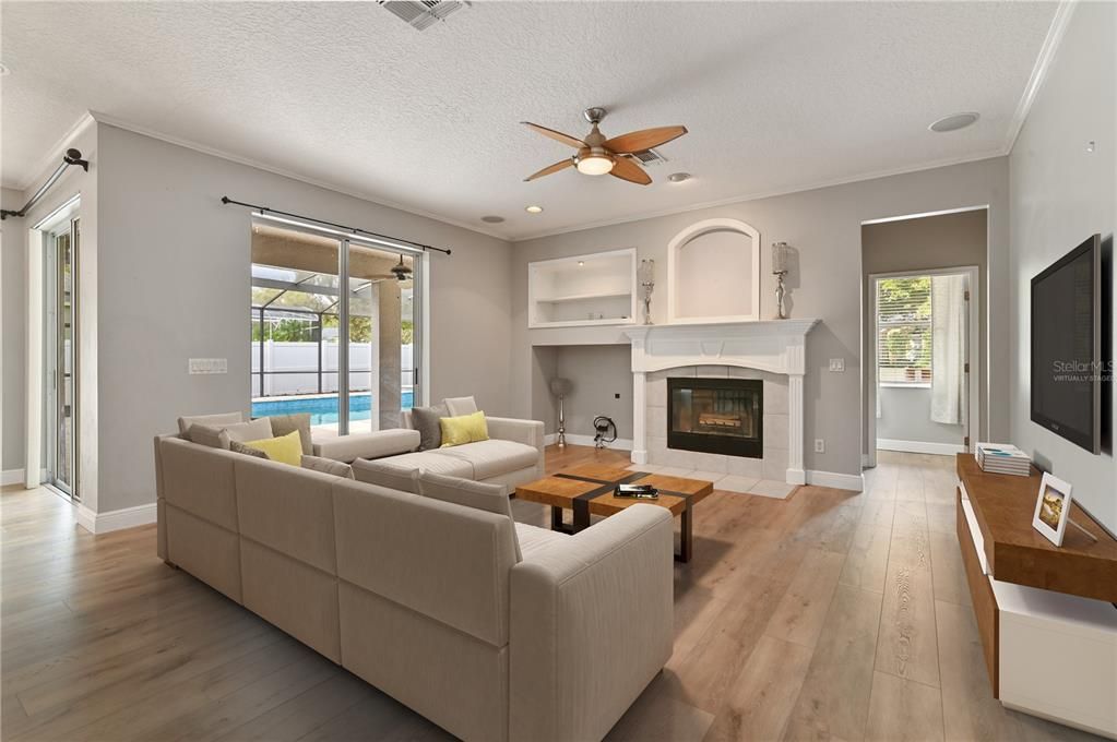 For Sale: $685,000 (5 beds, 3 baths, 3364 Square Feet)