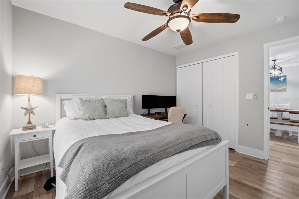 For Sale: $525,000 (3 beds, 2 baths, 1636 Square Feet)