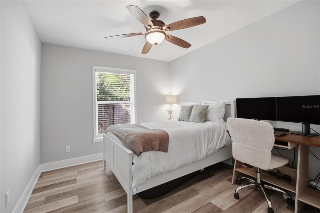 For Sale: $525,000 (3 beds, 2 baths, 1636 Square Feet)