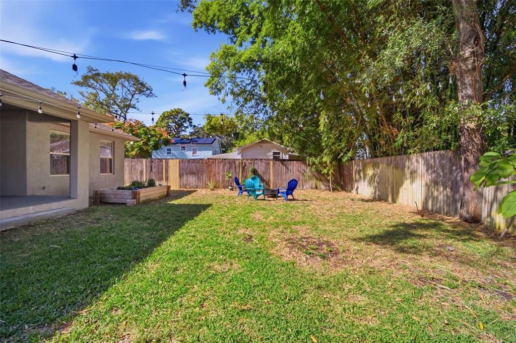 For Sale: $525,000 (3 beds, 2 baths, 1636 Square Feet)