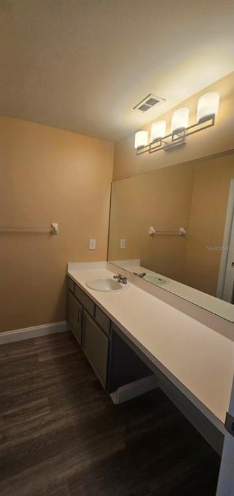 待售: $294,900 (3 贝兹, 2 浴室, 1582 平方英尺)