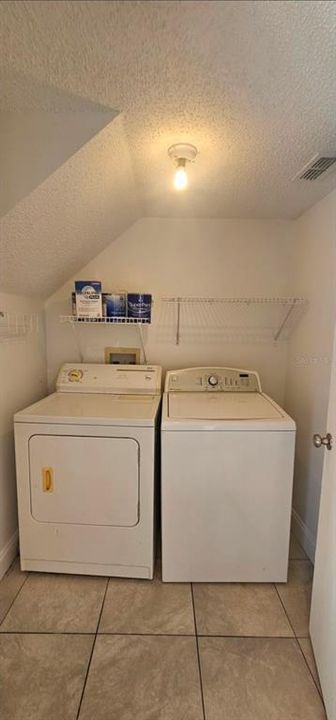 待售: $294,900 (3 贝兹, 2 浴室, 1582 平方英尺)