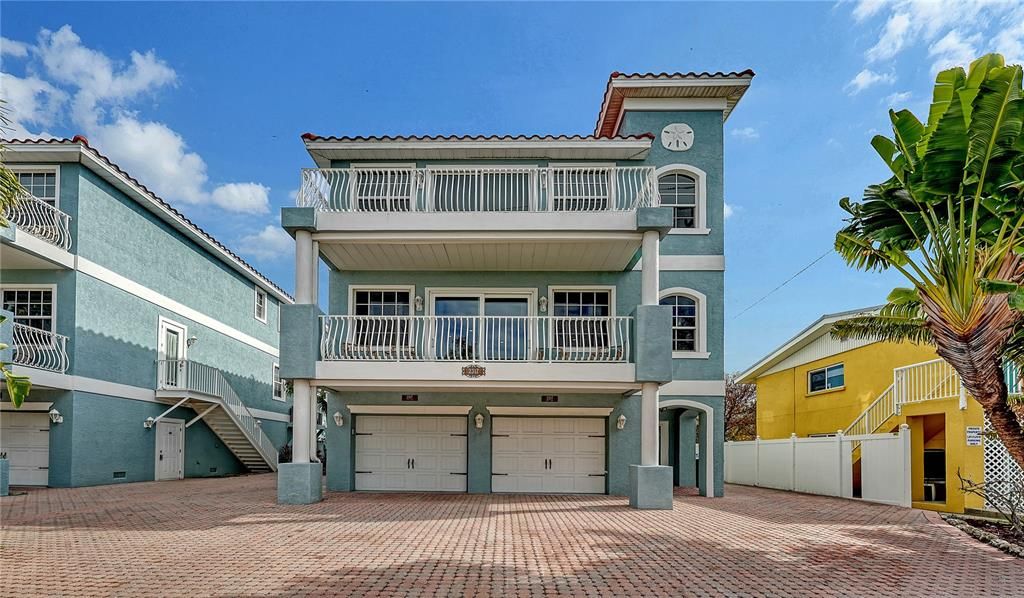 En Venta: $1,100,000 (3 camas, 2 baños, 1673 Pies cuadrados)