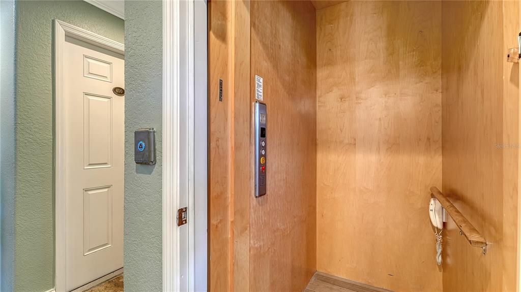 En Venta: $1,100,000 (3 camas, 2 baños, 1673 Pies cuadrados)