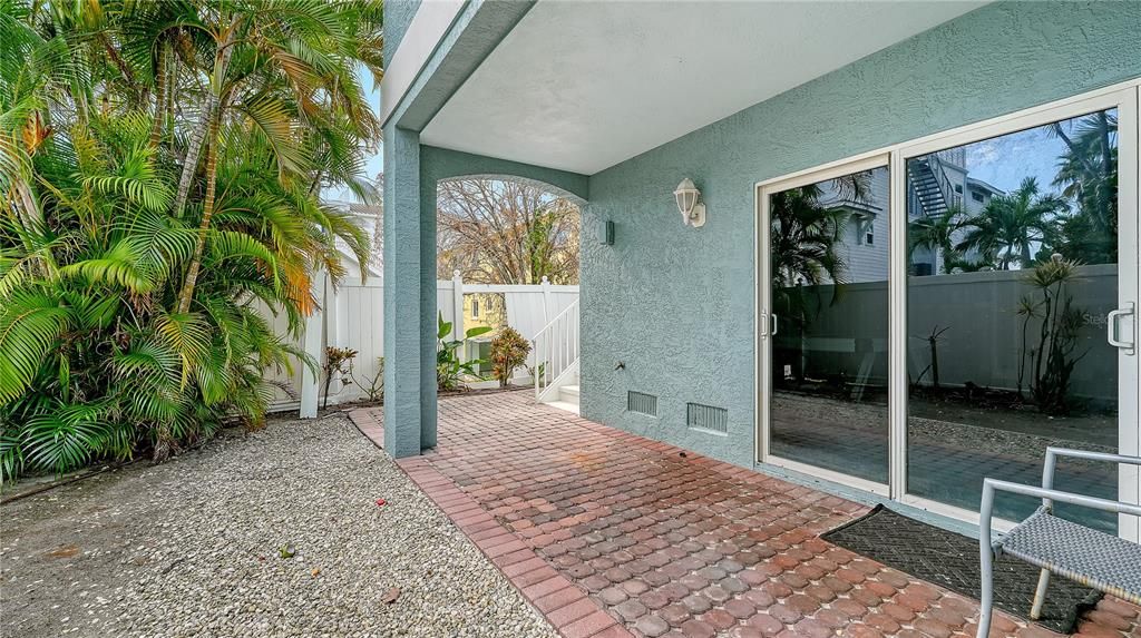 En Venta: $1,100,000 (3 camas, 2 baños, 1673 Pies cuadrados)