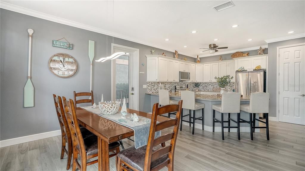 En Venta: $1,100,000 (3 camas, 2 baños, 1673 Pies cuadrados)