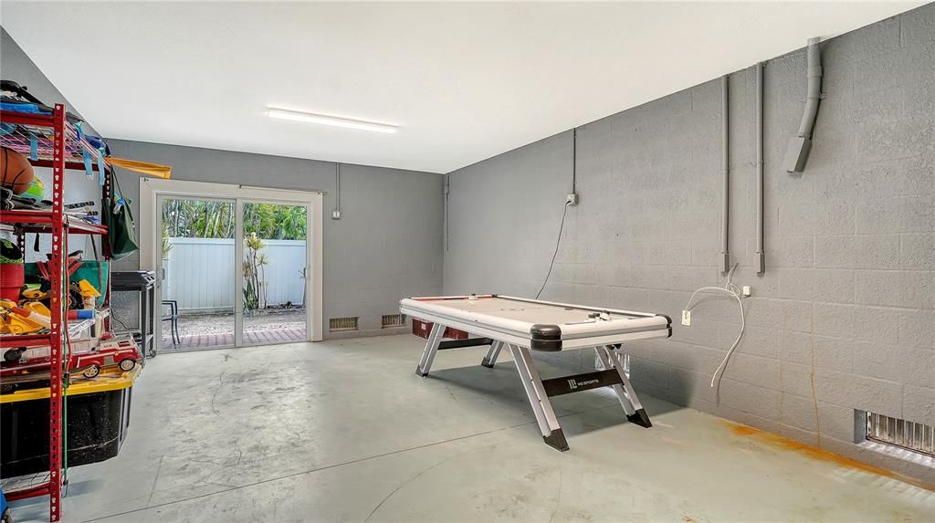 En Venta: $1,100,000 (3 camas, 2 baños, 1673 Pies cuadrados)