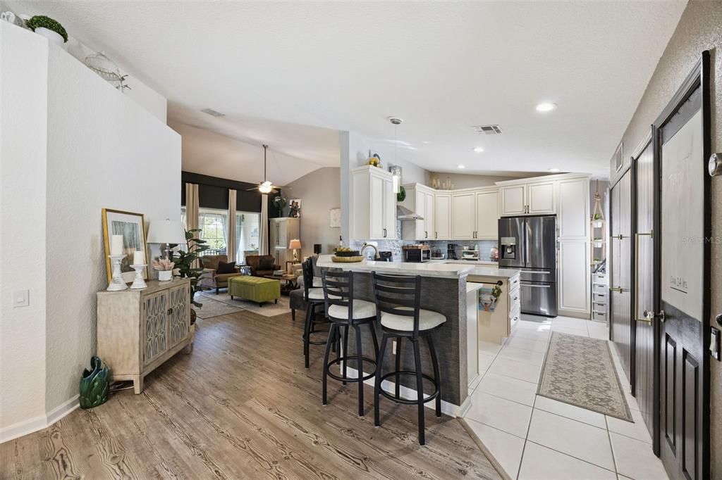 For Sale: $329,000 (3 beds, 2 baths, 1864 Square Feet)