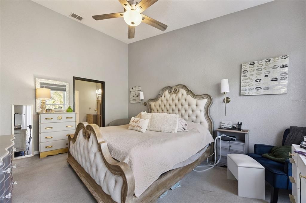 For Sale: $329,000 (3 beds, 2 baths, 1864 Square Feet)