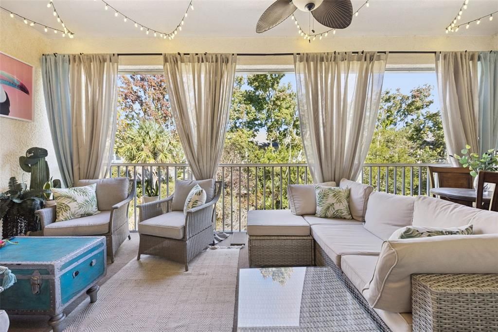 For Sale: $329,000 (3 beds, 2 baths, 1864 Square Feet)