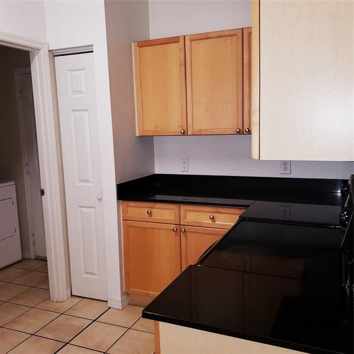 For Rent: $1,875 (3 beds, 2 baths, 1736 Square Feet)