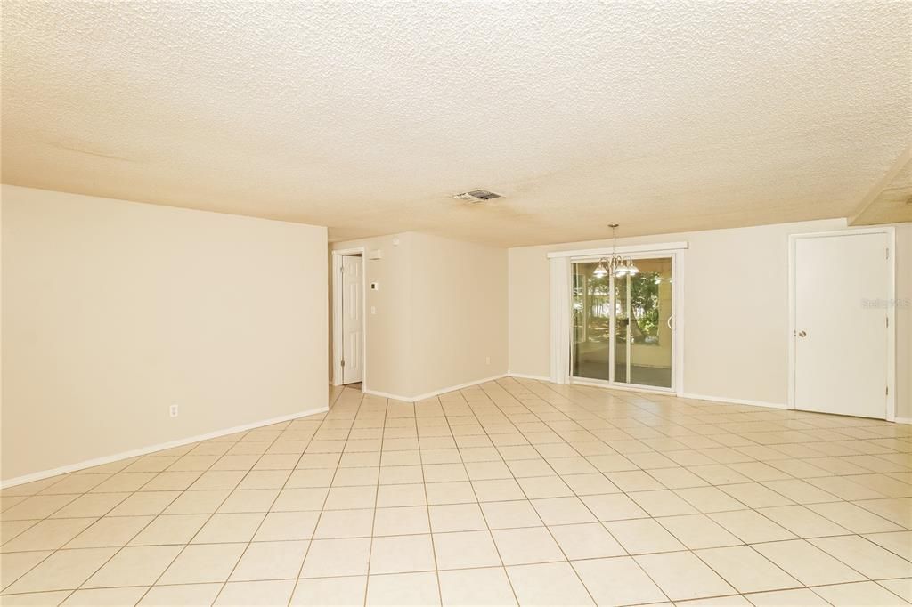 For Rent: $1,655 (3 beds, 2 baths, 1246 Square Feet)