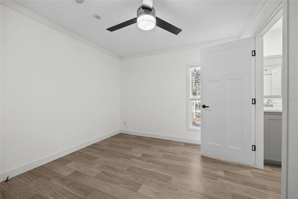 En Venta: $338,900 (3 camas, 2 baños, 1560 Pies cuadrados)