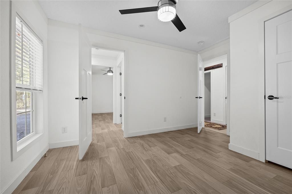 En Venta: $338,900 (3 camas, 2 baños, 1560 Pies cuadrados)