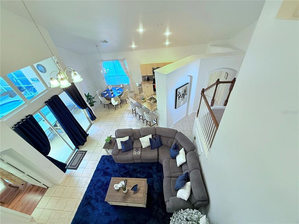 For Sale: $585,000 (5 beds, 3 baths, 2255 Square Feet)