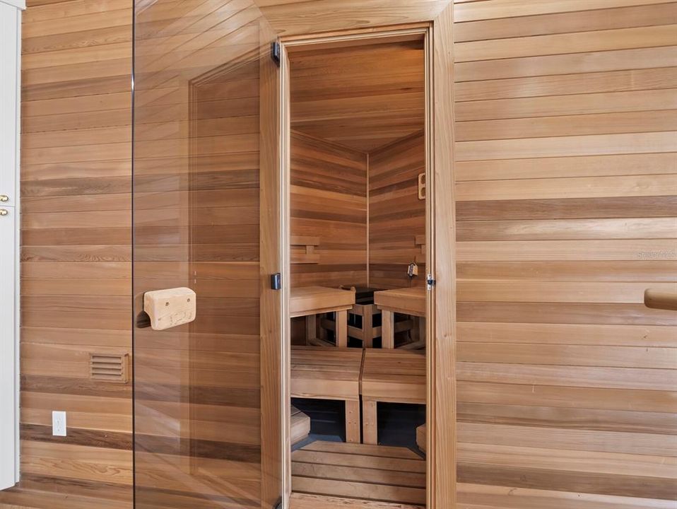 For Sale: $15,550,000 (8 beds, 8 baths, 12752 Square Feet)