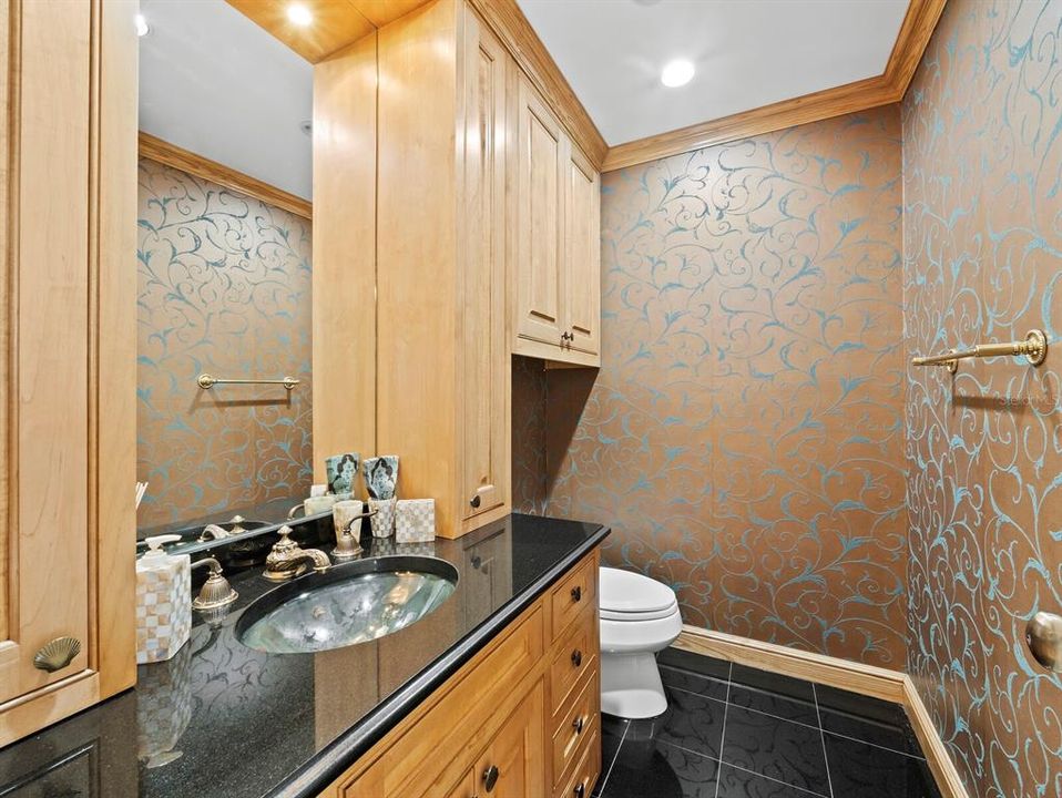 For Sale: $15,550,000 (8 beds, 8 baths, 12752 Square Feet)