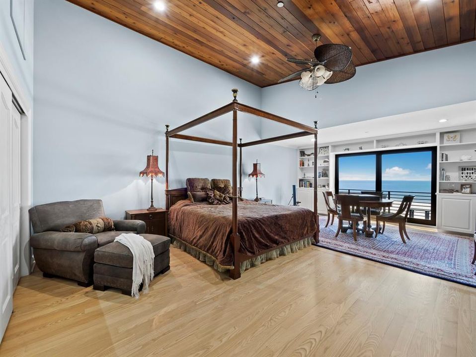 For Sale: $15,550,000 (8 beds, 8 baths, 12752 Square Feet)