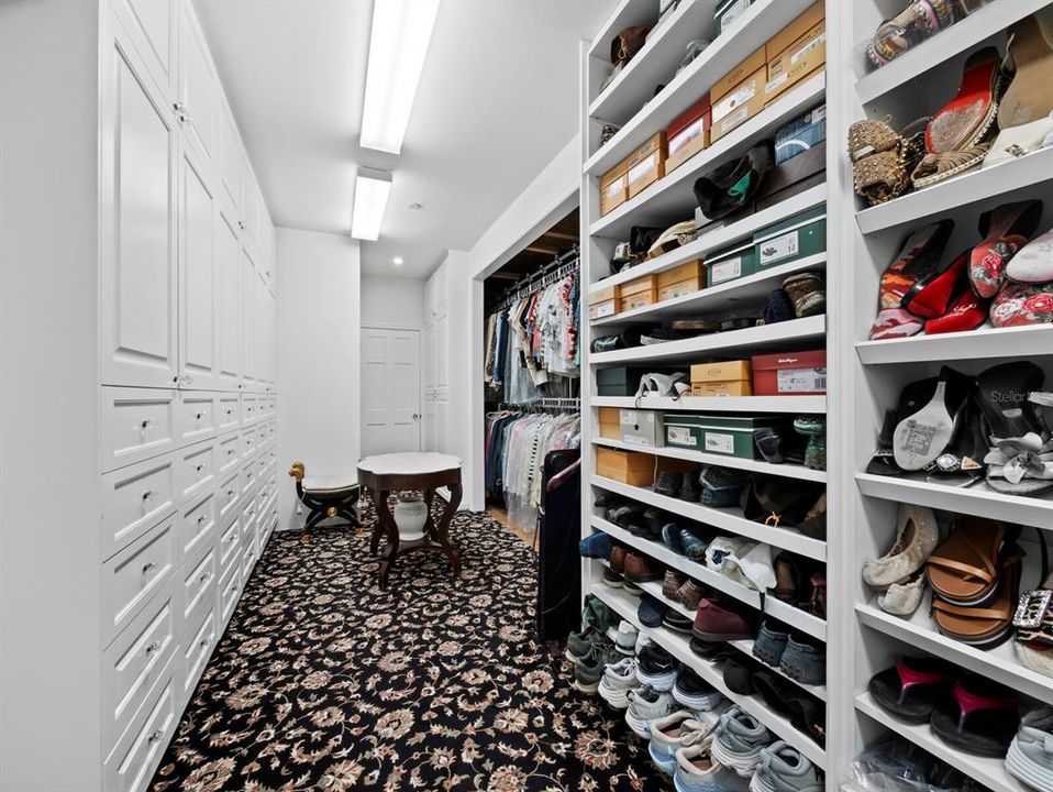 For Sale: $15,550,000 (8 beds, 8 baths, 12752 Square Feet)