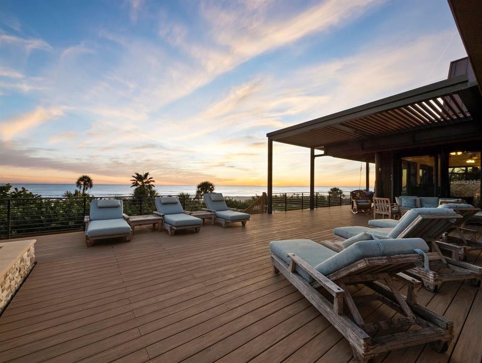 For Sale: $15,550,000 (8 beds, 8 baths, 12752 Square Feet)