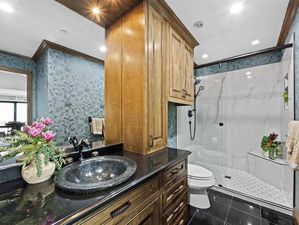 For Sale: $15,550,000 (8 beds, 8 baths, 12752 Square Feet)