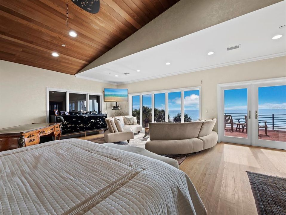 For Sale: $15,550,000 (8 beds, 8 baths, 12752 Square Feet)