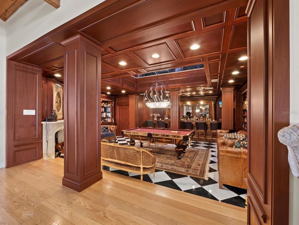 For Sale: $15,550,000 (8 beds, 8 baths, 12752 Square Feet)