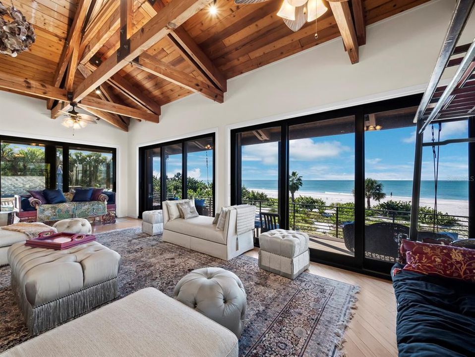 For Sale: $15,550,000 (8 beds, 8 baths, 12752 Square Feet)