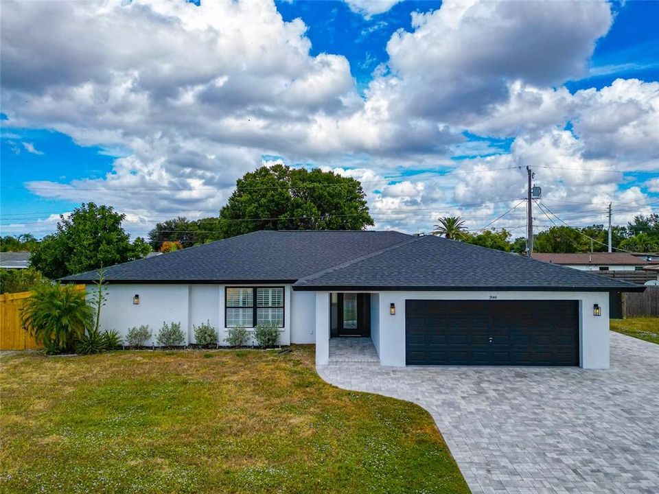 En Venta: $775,000 (4 camas, 3 baños, 2142 Pies cuadrados)