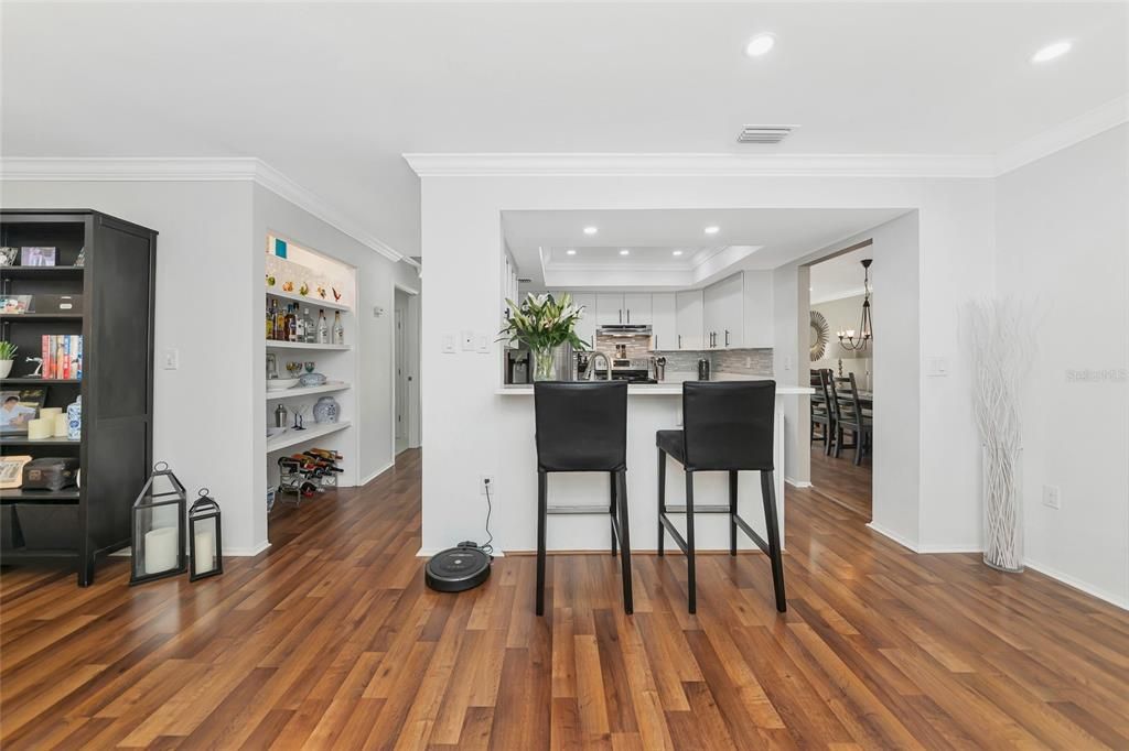 En Venta: $775,000 (4 camas, 3 baños, 2142 Pies cuadrados)