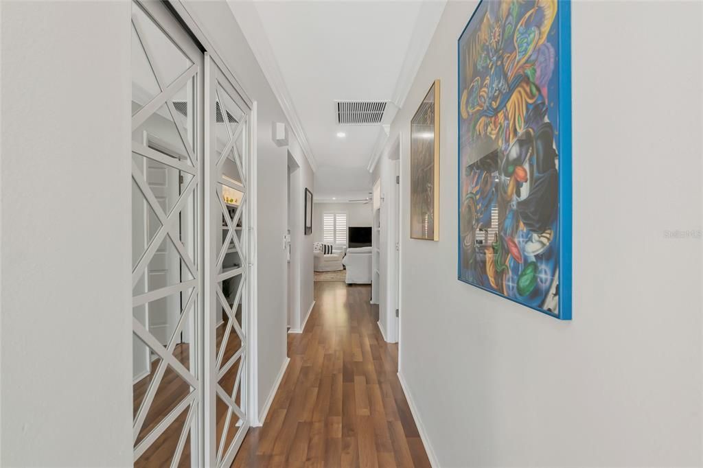 En Venta: $775,000 (4 camas, 3 baños, 2142 Pies cuadrados)