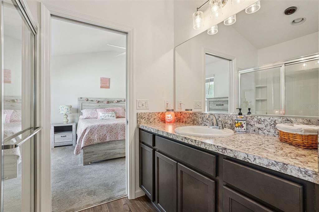 For Sale: $300,000 (2 beds, 2 baths, 1227 Square Feet)