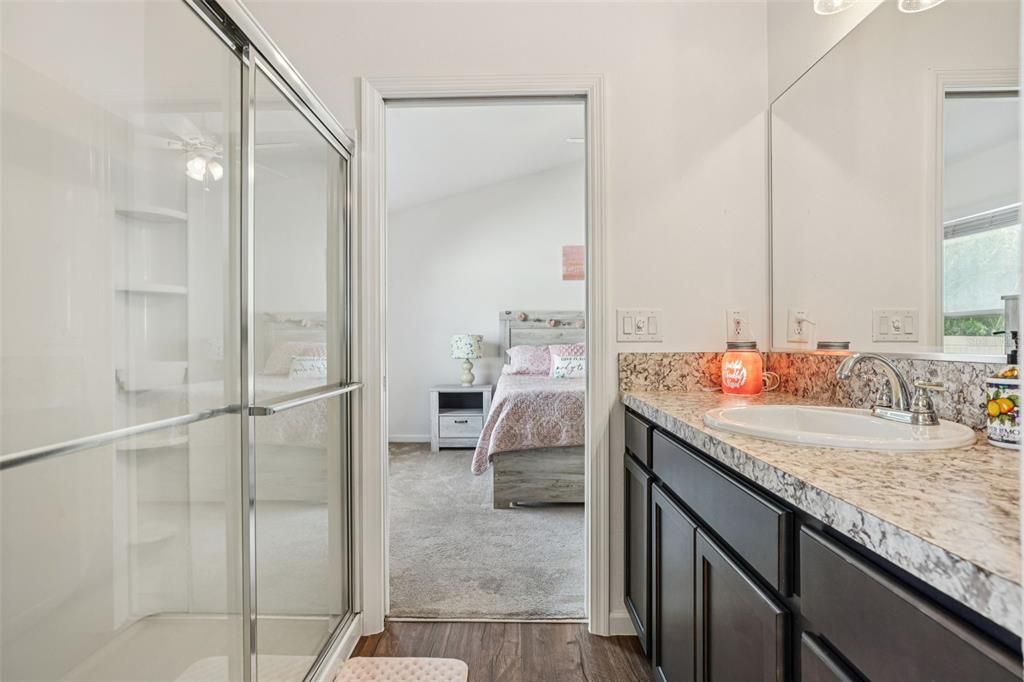 For Sale: $300,000 (2 beds, 2 baths, 1227 Square Feet)