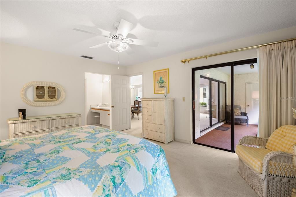 待售: $270,000 (3 贝兹, 2 浴室, 1520 平方英尺)