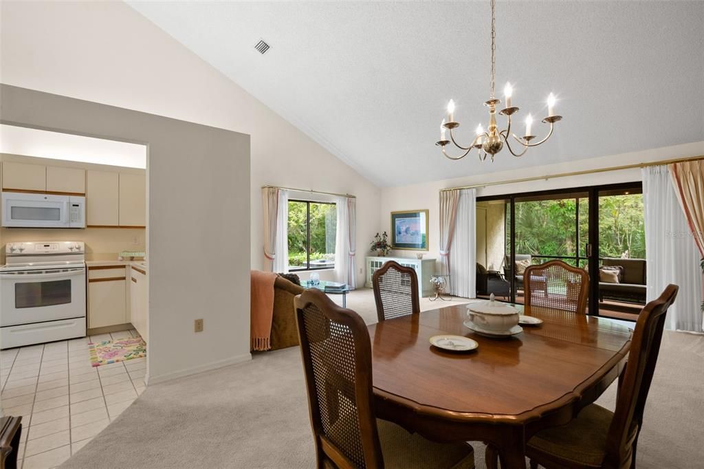 待售: $270,000 (3 贝兹, 2 浴室, 1520 平方英尺)