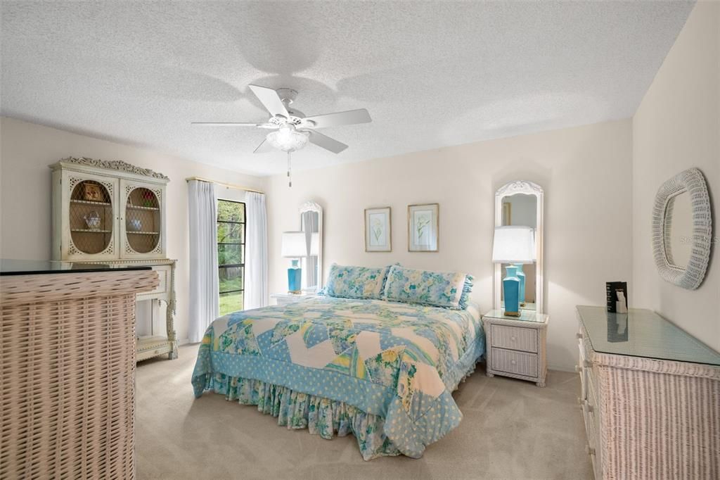 待售: $270,000 (3 贝兹, 2 浴室, 1520 平方英尺)